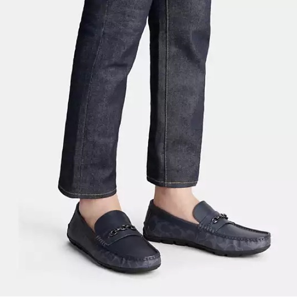 Coach Mott Driver - Picture 6 of 8